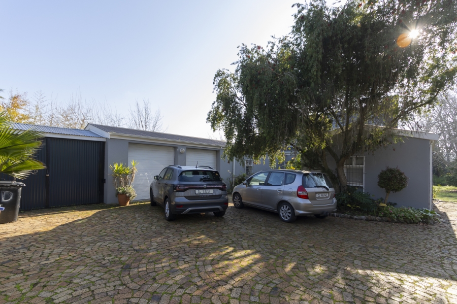 5 Bedroom Property for Sale in Jamestown Western Cape
